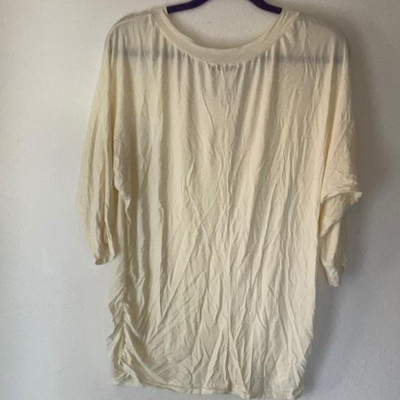 🍭5/10.00 - Light weight top - Picture 2 of 4